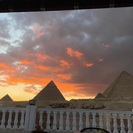 Hotel New Scarab Pyramids View Kafret el-Gabal Esterno foto