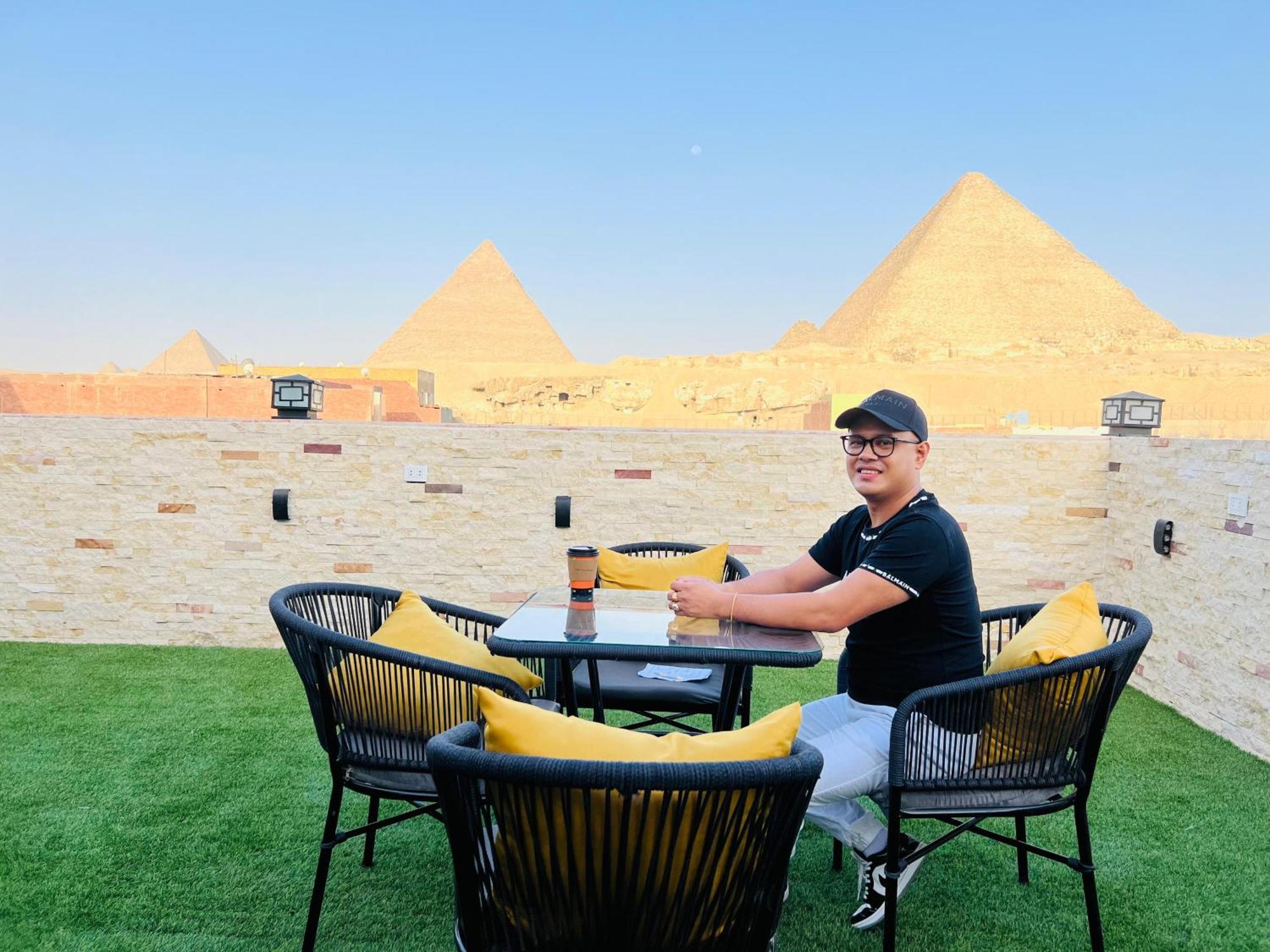 Hotel New Scarab Pyramids View Kafret el-Gabal Esterno foto