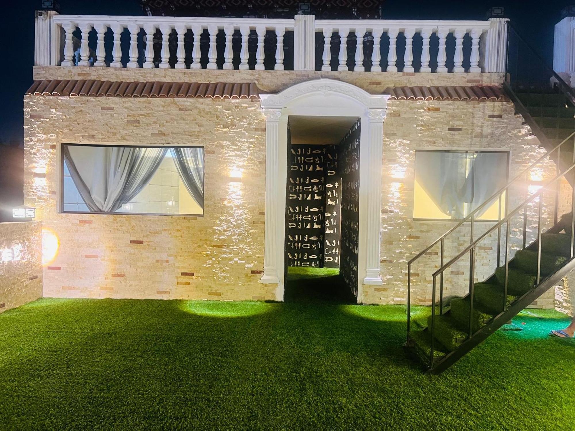 Hotel New Scarab Pyramids View Kafret el-Gabal Esterno foto