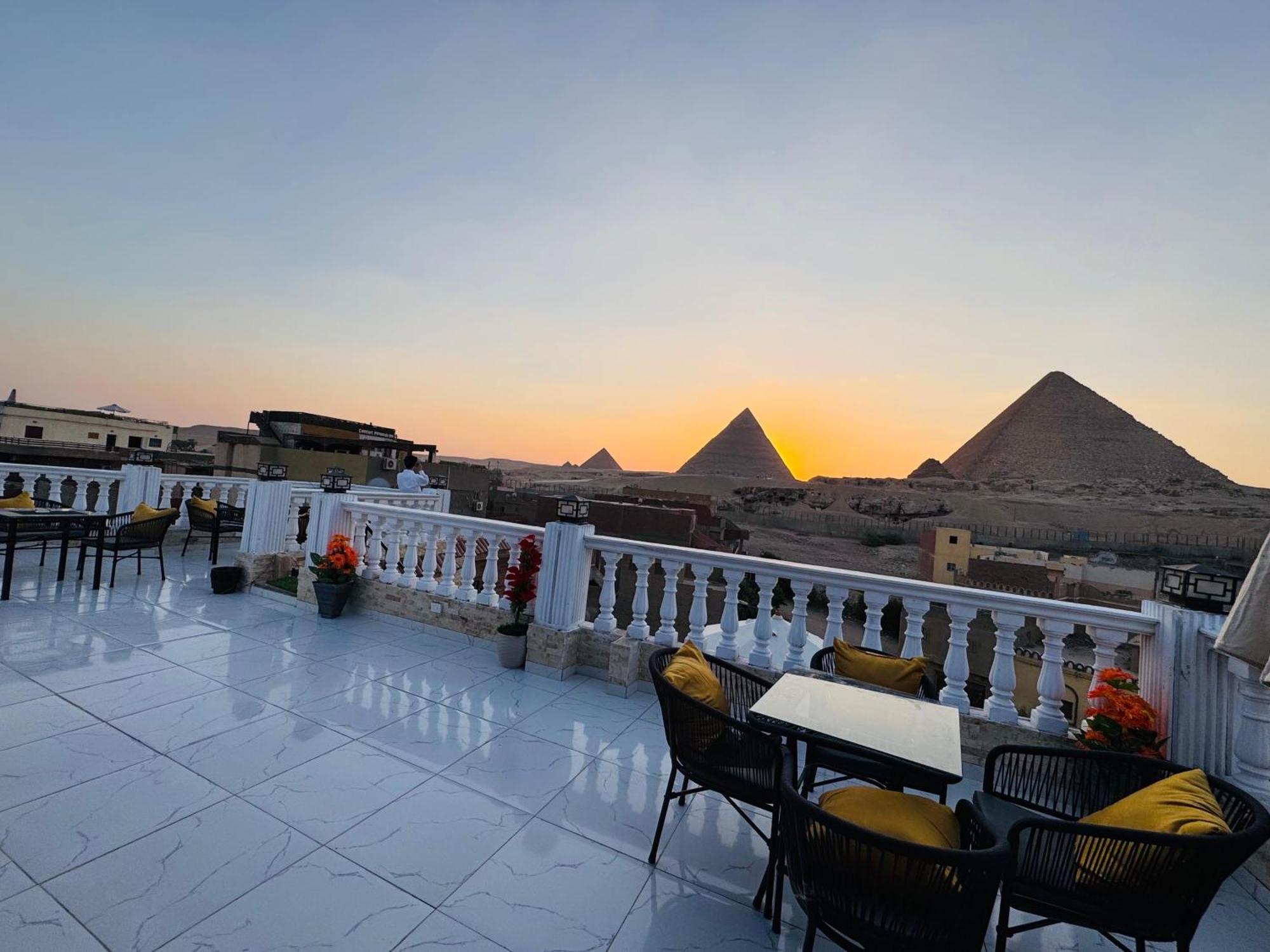 Hotel New Scarab Pyramids View Kafret el-Gabal Esterno foto