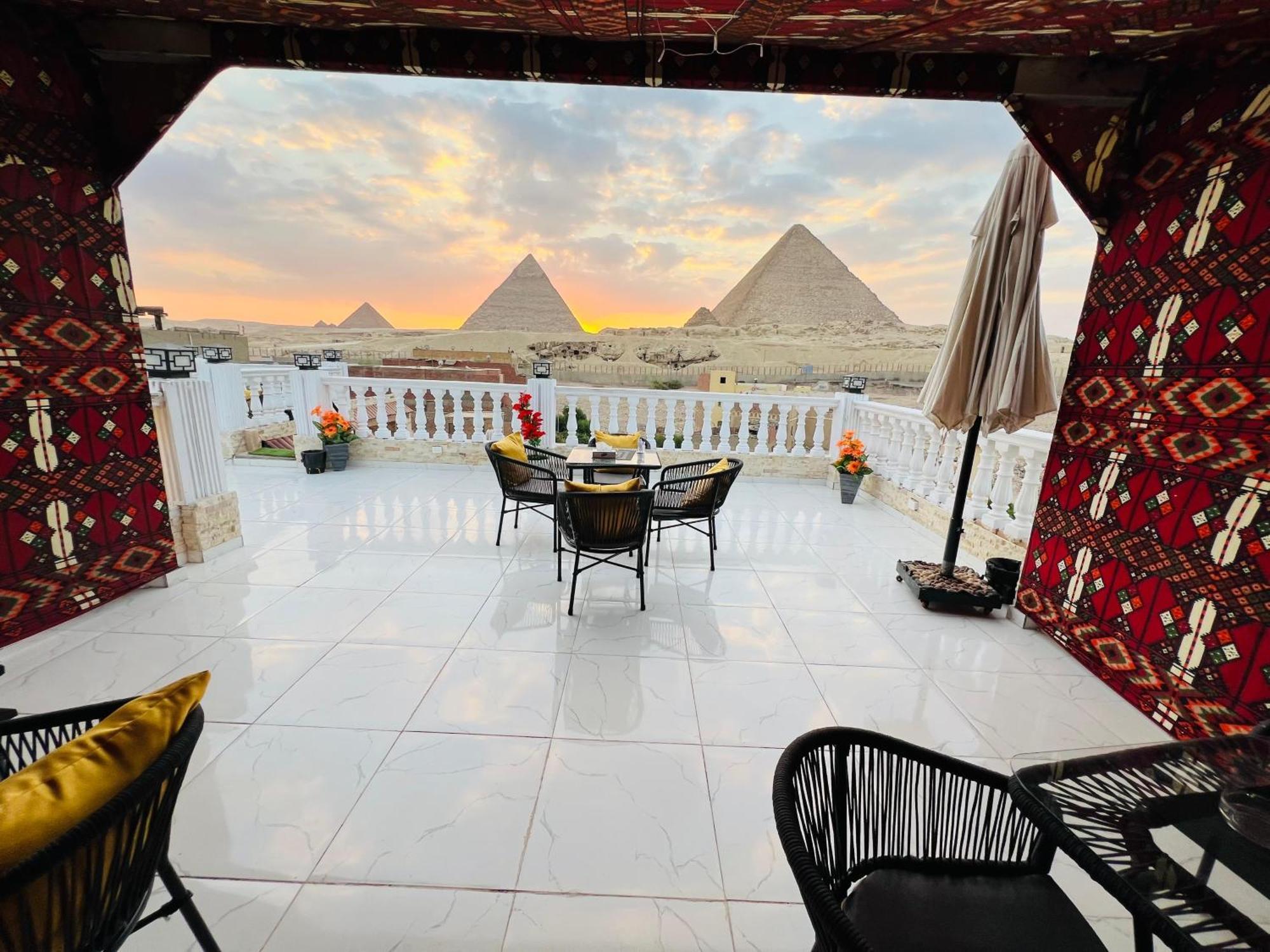 Hotel New Scarab Pyramids View Kafret el-Gabal Esterno foto