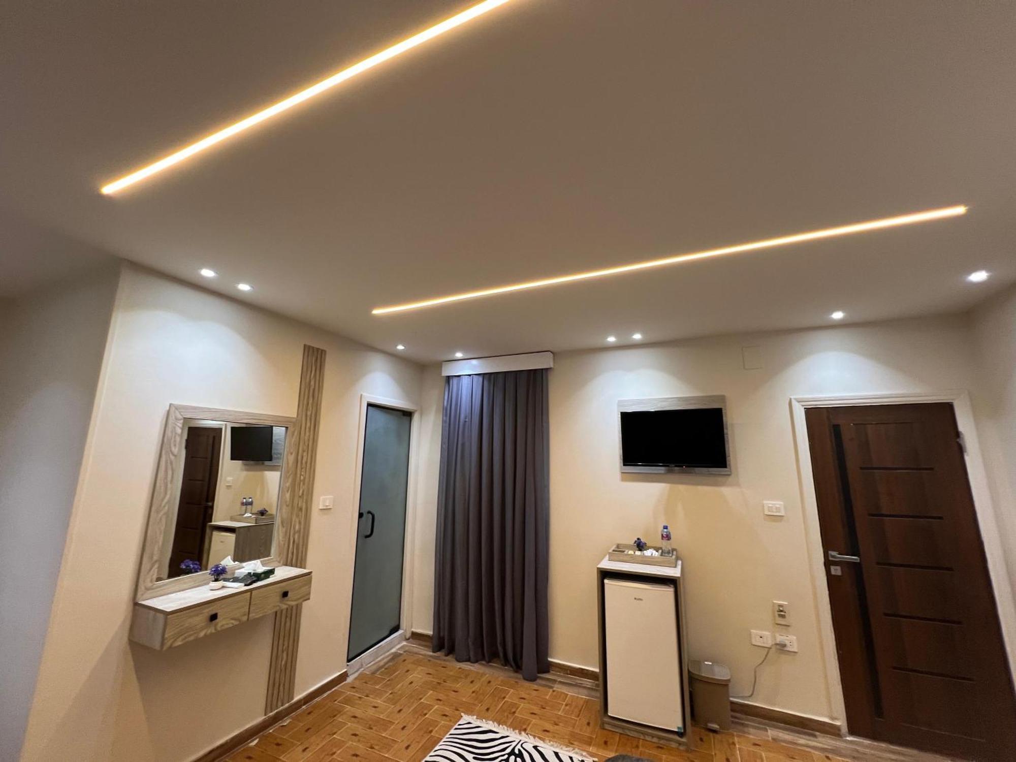 Hotel New Scarab Pyramids View Kafret el-Gabal Esterno foto