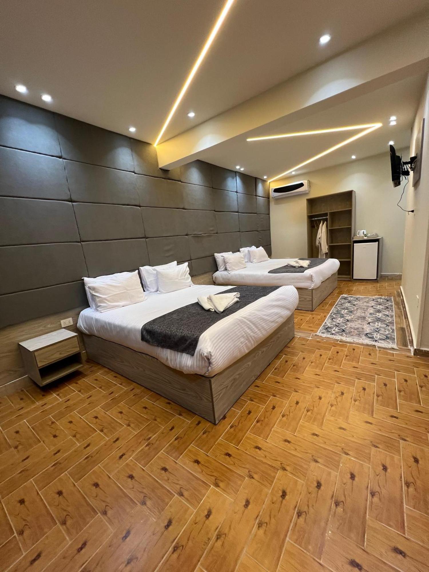 Hotel New Scarab Pyramids View Kafret el-Gabal Esterno foto