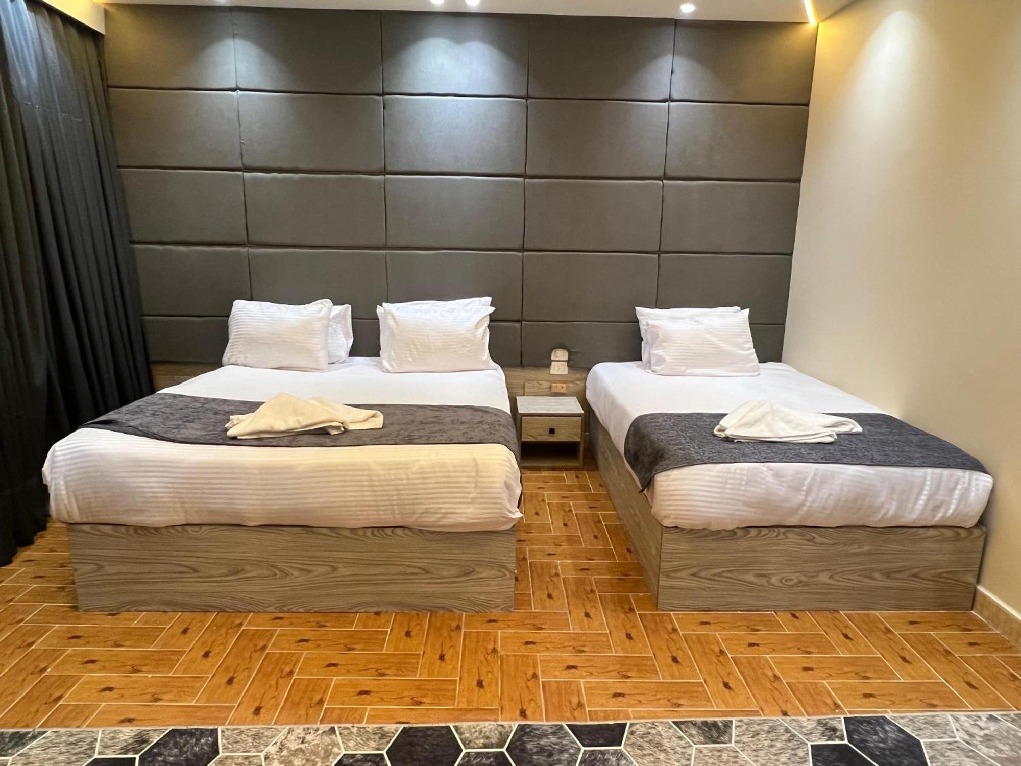 Hotel New Scarab Pyramids View Kafret el-Gabal Esterno foto