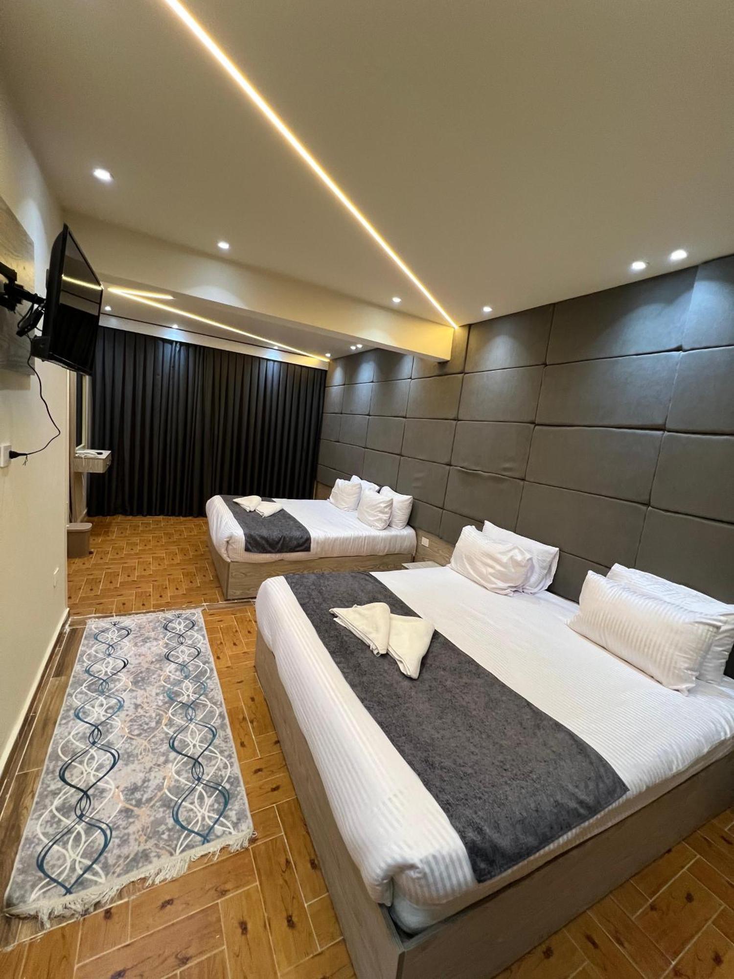 Hotel New Scarab Pyramids View Kafret el-Gabal Esterno foto
