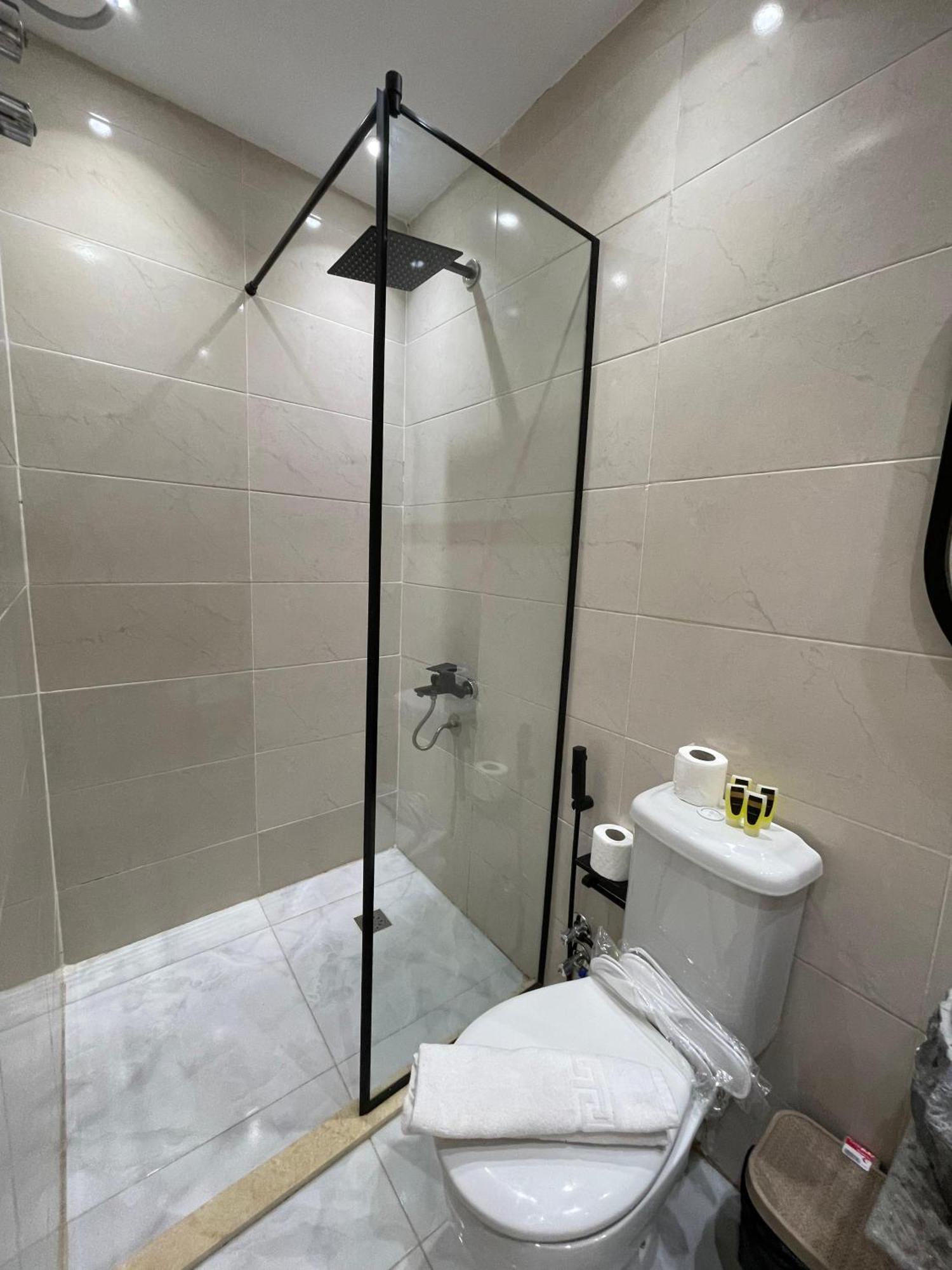 Hotel New Scarab Pyramids View Kafret el-Gabal Esterno foto